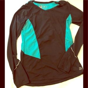 RBX BLACK AND TURQUOISE TOP SIZE SMALL